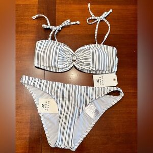 Billabong 2 piece bikini - size M